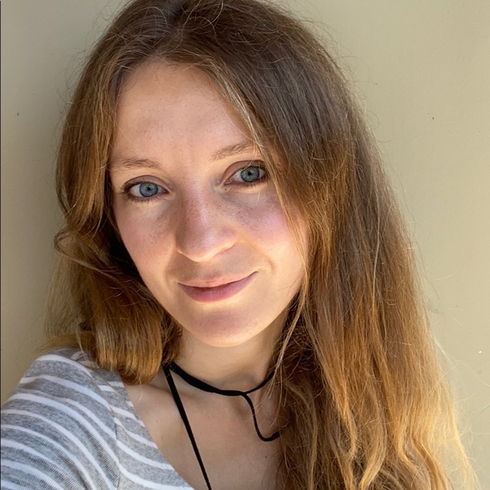 Meet your Posher, Nadia